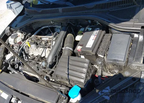 2019 Volkswagen Jetta 1.4T R-Line/1.4T S/1.4T Se z USA, uszkodzony, nr VIN 3VWC57BU8KM090633